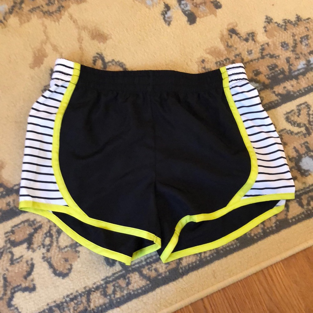 Brand new super cute shorts!